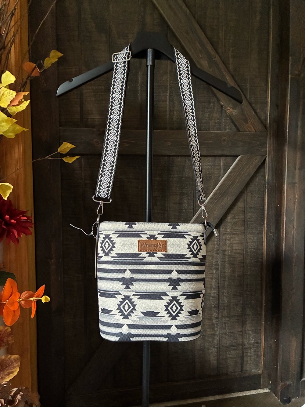 Wrangler Cream & Black Geometric Crossbody Bag12W 10 L